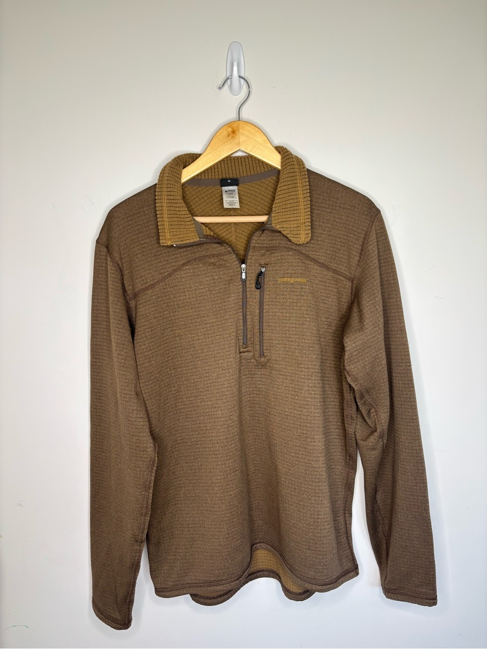 Patagonia Jacket Mens Large Coyote Brown R1 Alpha Flash Pullover B16